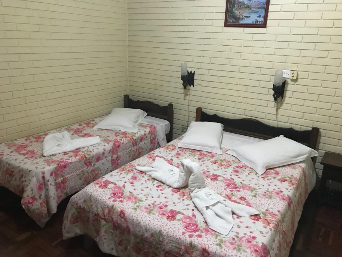 Caracol Hotel *